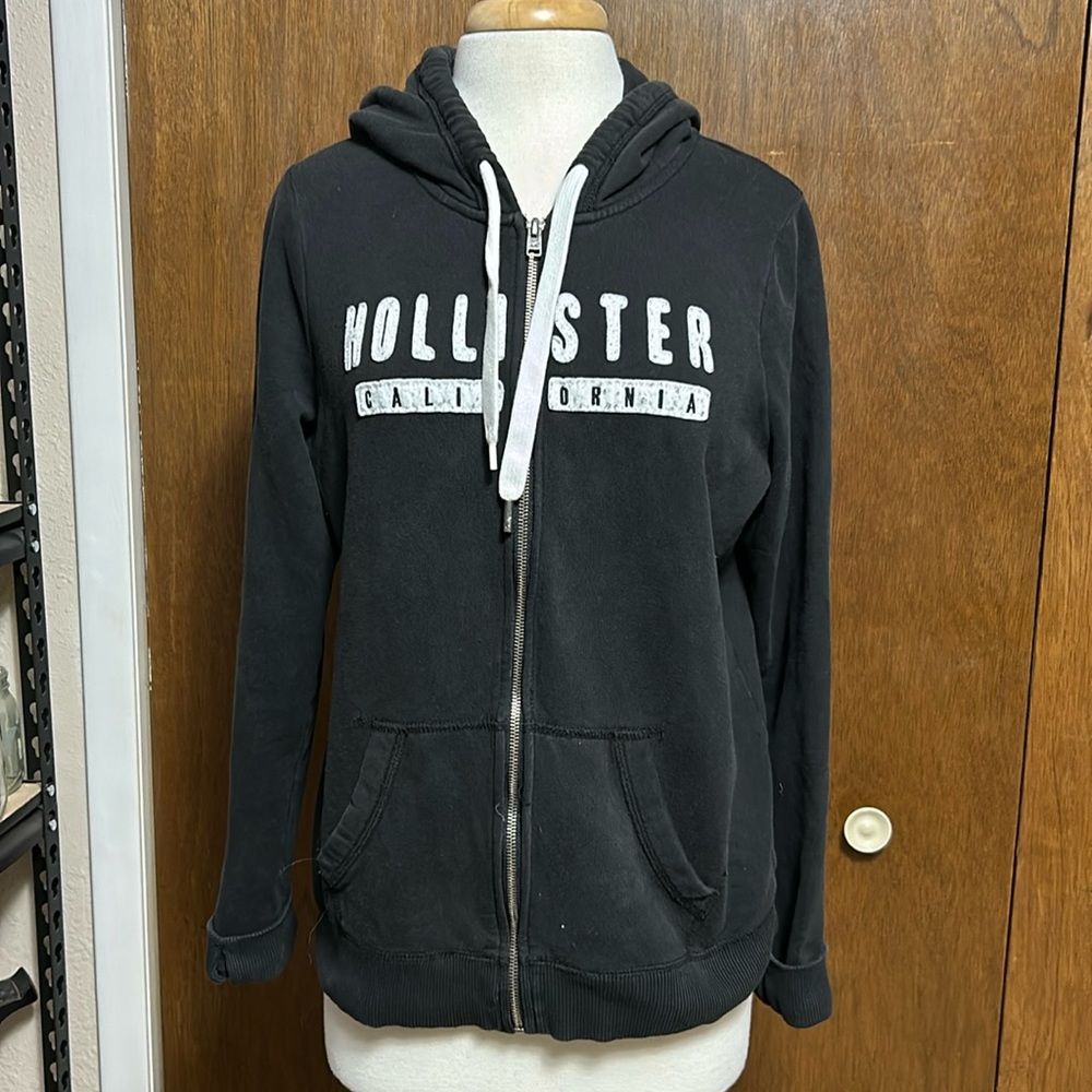 Hollister black zip up hoodie size XL